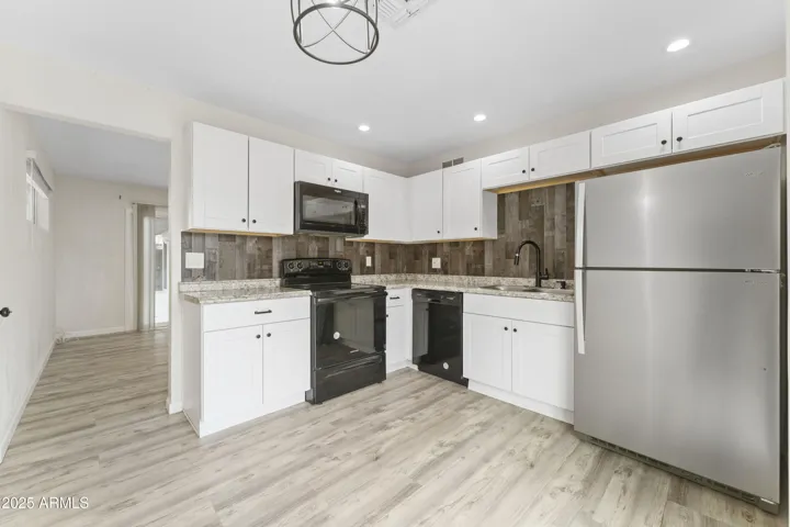 Kitchen and Dining Room, unit B.