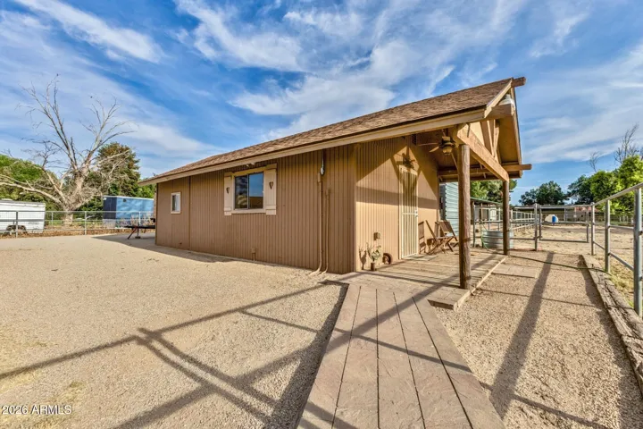 Detached Casita - Fully Furnished