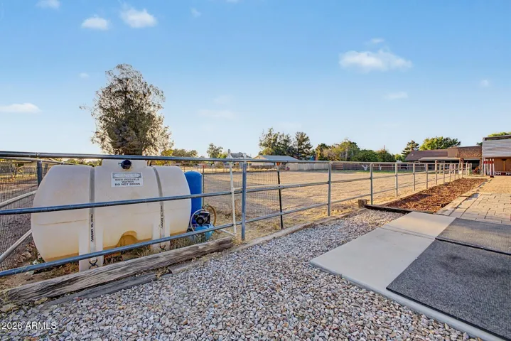 Irrigated lot keeps costs dow