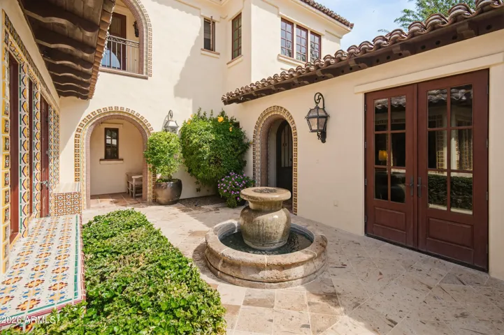 Courtyard Fountain & Entry