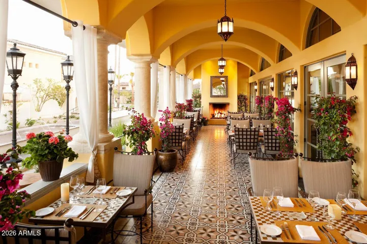 Prado Restaurant Exterior / Patio Seating