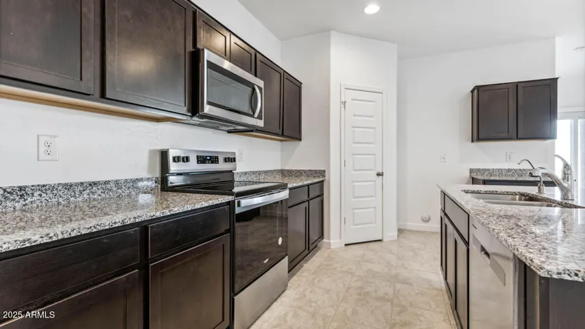 *Photos Are of a Speculative Home. Options May Vary*