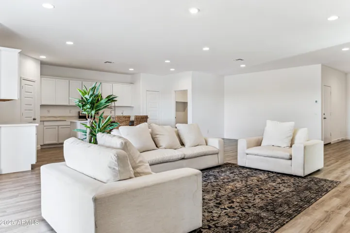 *Photos Are of a Speculative Home. Options May Vary*