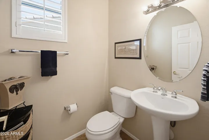 Powder Room off of kitchen