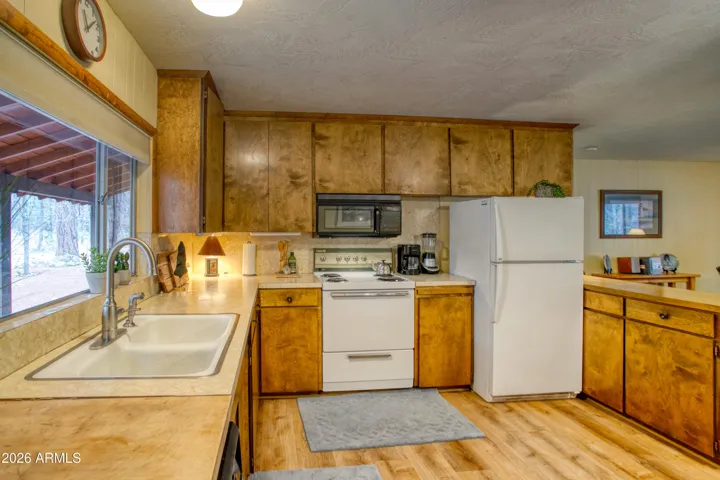 Kitchen 2