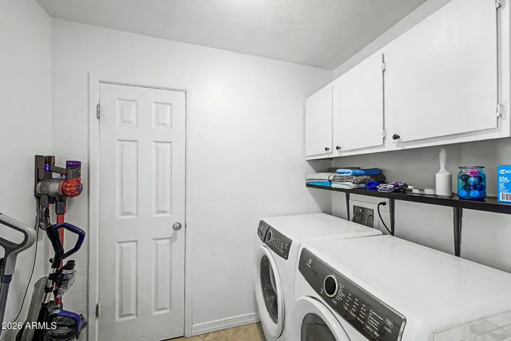 Large Laundry Room w/storage closet