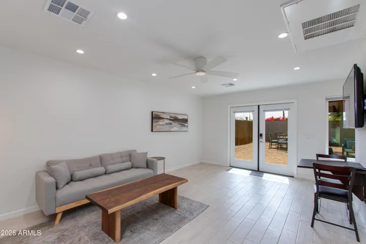 inside casita