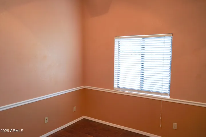 Guest bedroom 1