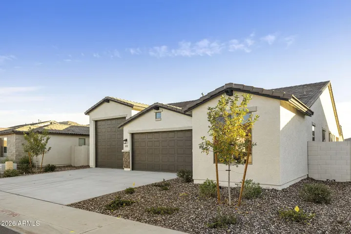 BEAUTIFUL NEW HOME WITH BRICK VENEER 3 BEDROOMS, DEN, LARGE GREAT ROOM , 2 CAR GARAGE + RV GARAGE