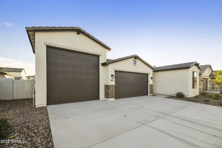 BEAUTIFUL NEW HOME WITH BRICK VENEER 3 BEDROOMS, DEN, LARGE GREAT ROOM , 2 CAR GARAGE + RV GARAGE