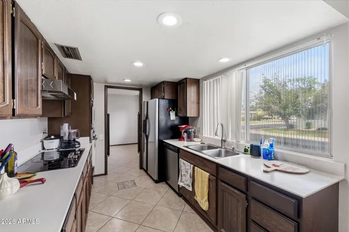 GREAT WINDOW OVER SINK