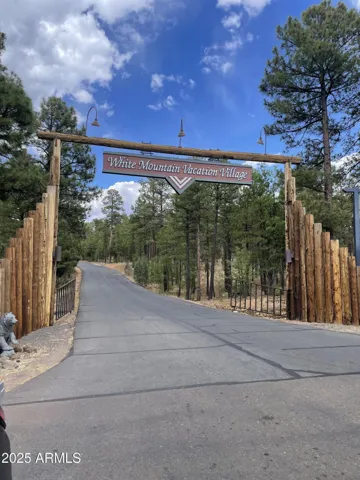 White Mountain Vacation Village