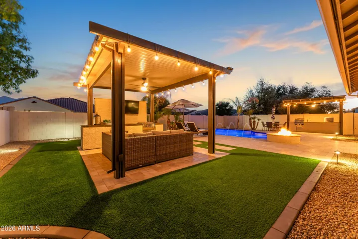 Low maintenance turf
