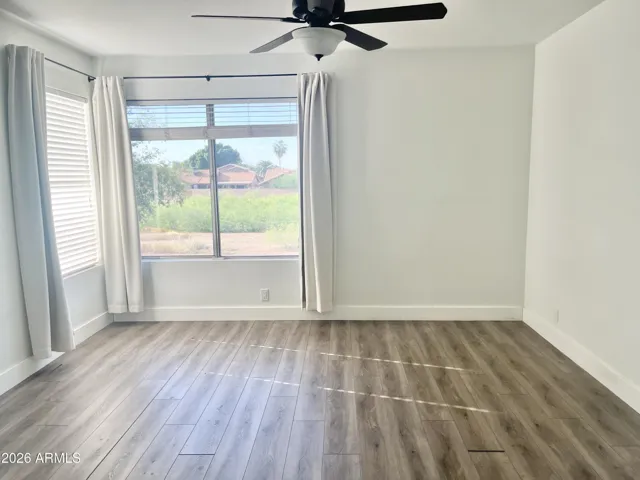 MASTER BED UPSTAIRS