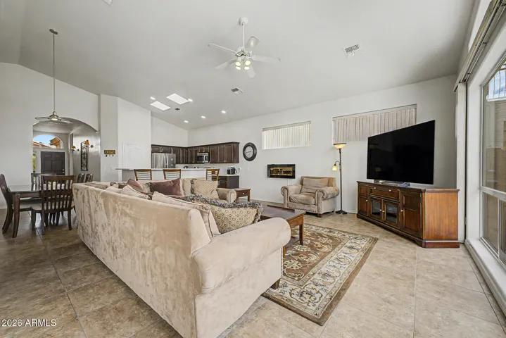20X20 tile floors, high ceilings, immaculate and neutral decor.
