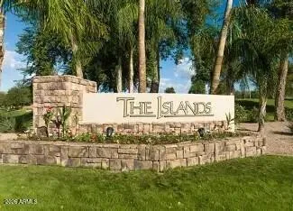 Resort Style living in this lake community of Gilbert Arizona!