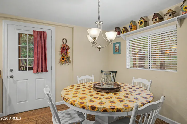 Eat In Kitchen