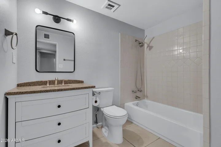2nd bathroom