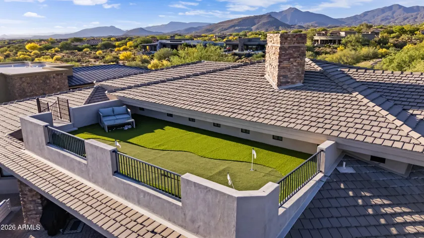 Putting Green.
