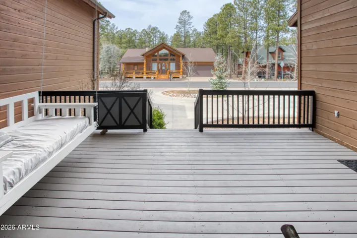 Large Covered Deck w/ Gate
