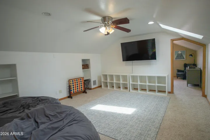 Spacious Upstairs Bonus Room w/ Closet 2
