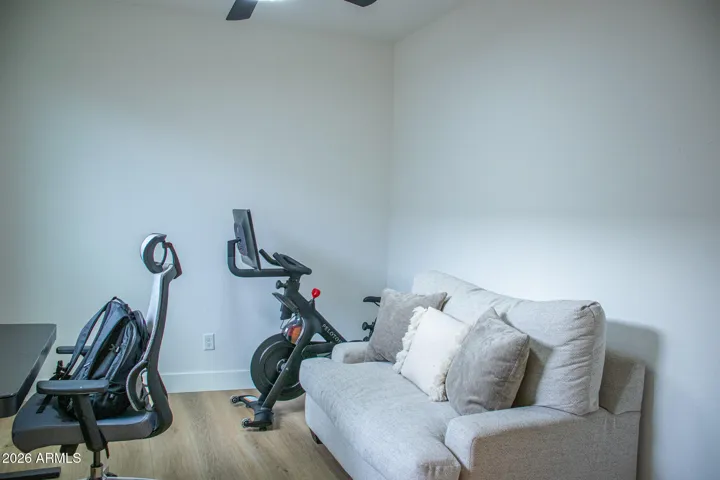 Downstairs Bedroom (Bedroom 5)