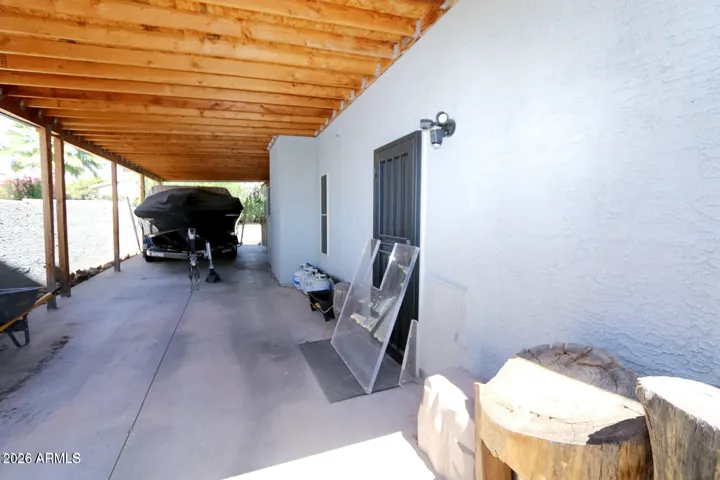 Bring your toys or use it as a work space or a sitting area.