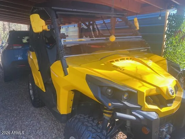2015 Can Am UTV $8000 has 2566 miles.