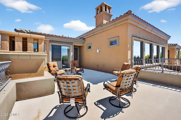 Or perhaps, you want to do your yoga on this amazing deck