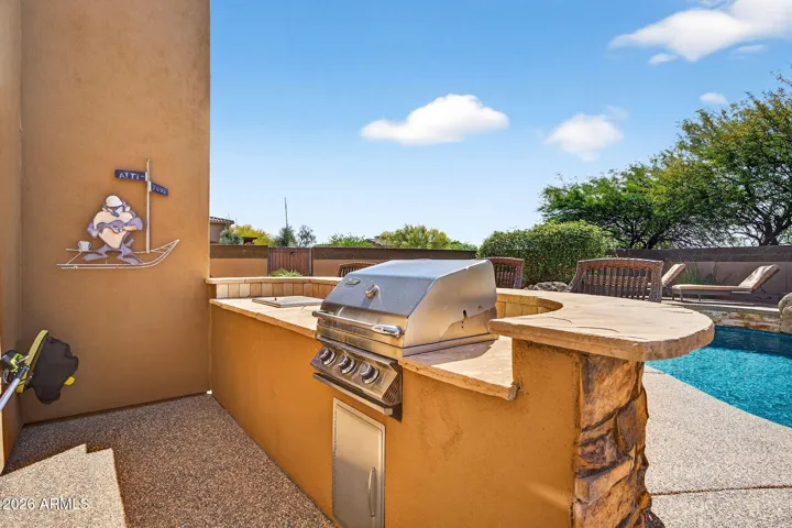 Of course there's a built in barbeque