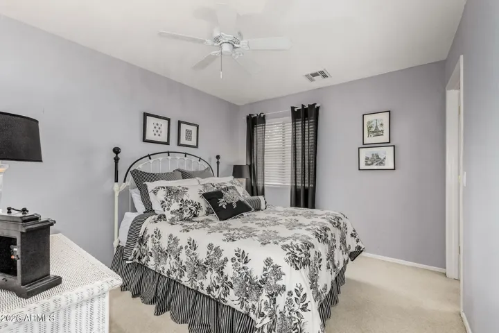Main level - Guest bedroom #1