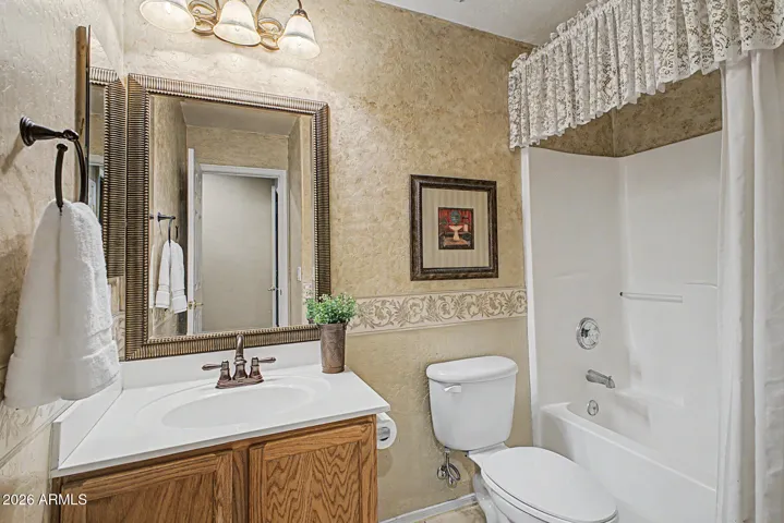 Main level - Hall bathroom with tub/shower combo