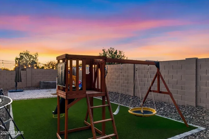 Room to play and entertain