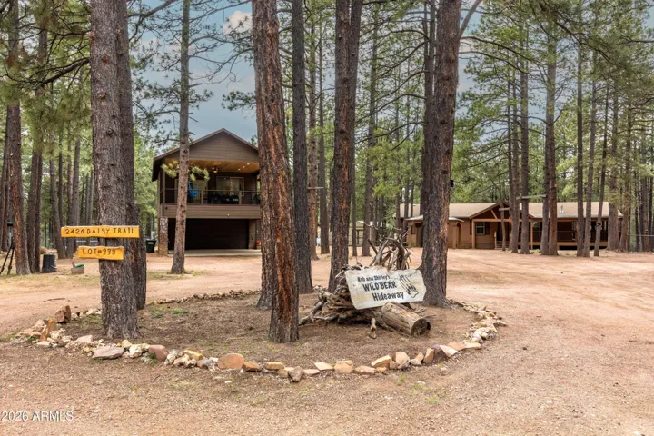 Compound: Two Homes, Two Garages & More!!