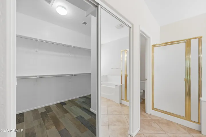 Closet 2