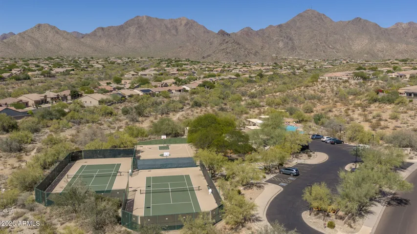 McDowell Mountain Ranch Amenities include both tennis and pickleball courts.