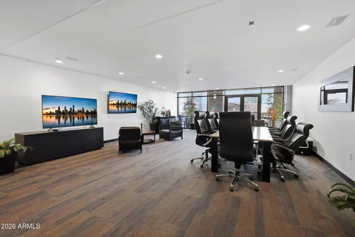 5th Floor