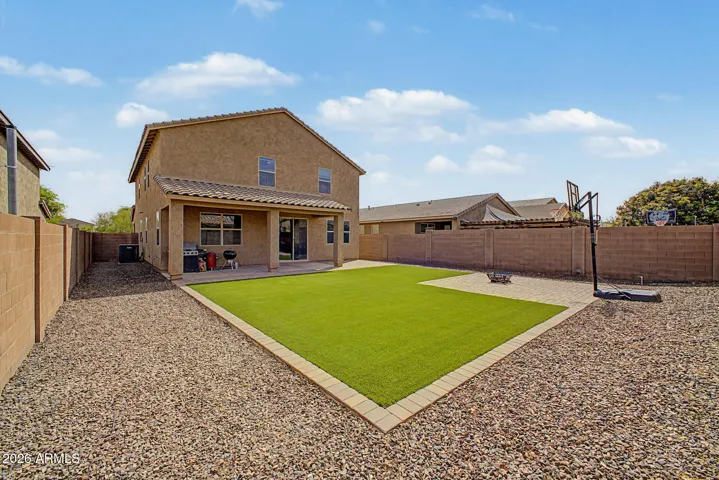 Artificial Turf, Irrigation in Rock Ready for Desert Plants