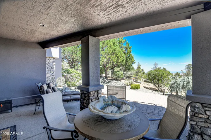 Secluded and private setting for you to enjoy being cozy comfortable and relaxed