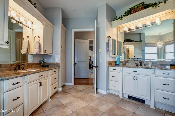 emp Control heated floors provide the delightful feeling of warmth underfoot, you'll experience cozy comfort and toasty toes