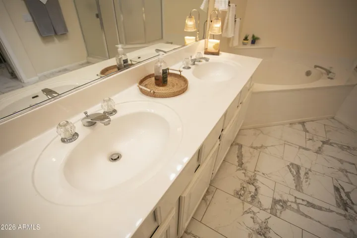 Double Sinks