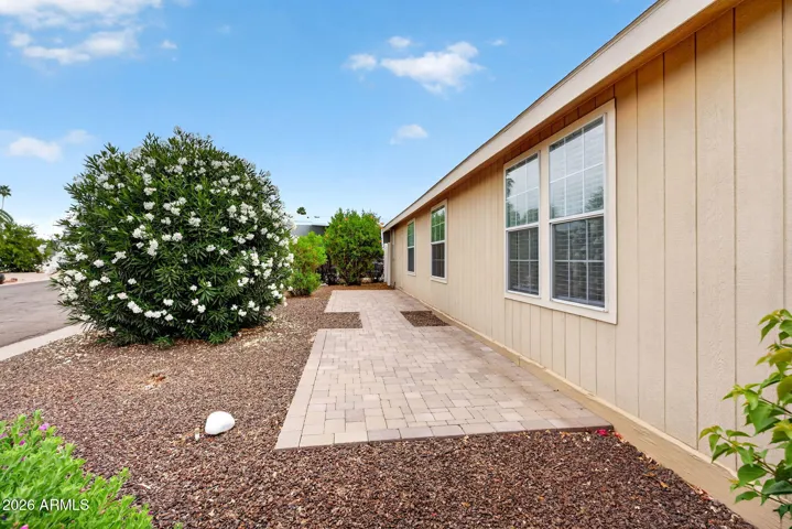 Side Yard Pavers