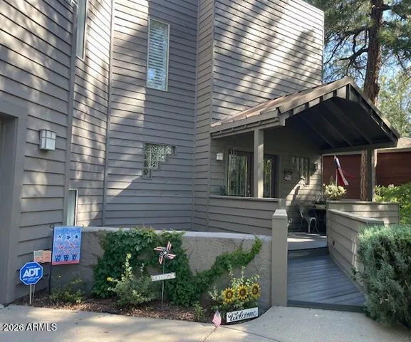 Front entryway