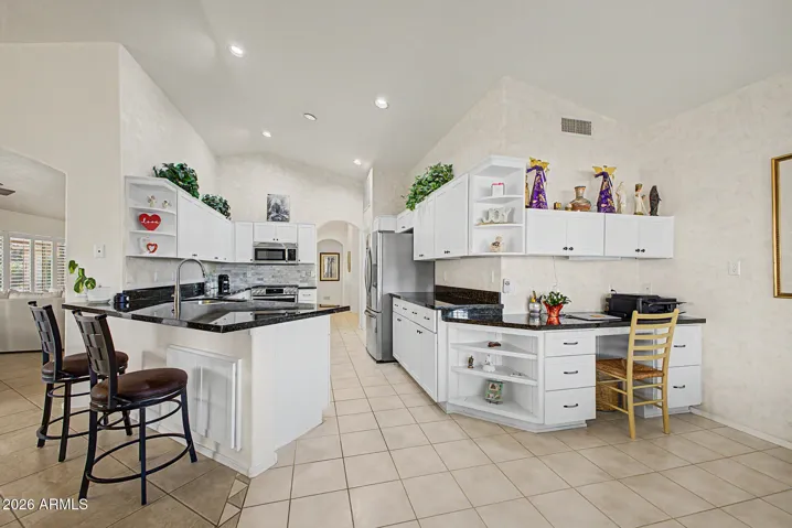 Crisp and clean kitchen!