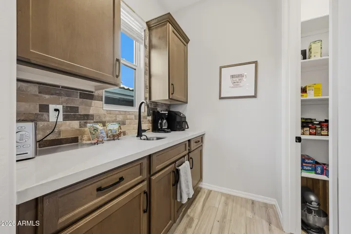 Note upgrade sink for coffee convenience!