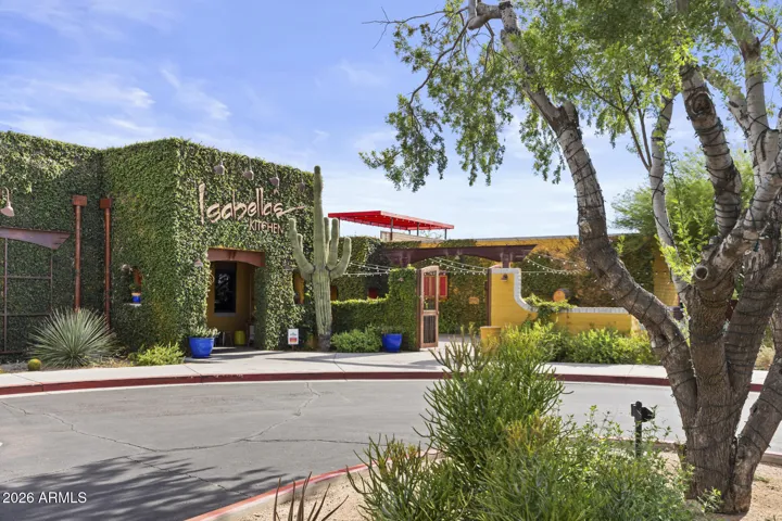 Walking distance to dining, shopping
