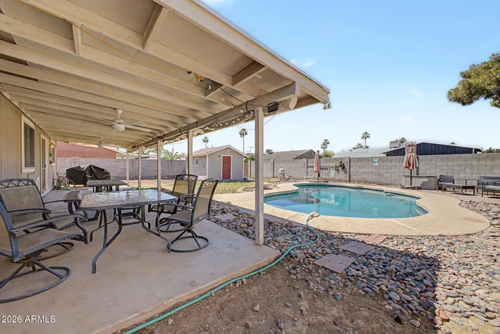 Ideal space for year round entertaining