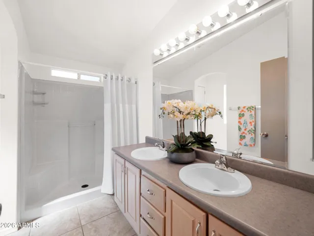 Walk-in Shower