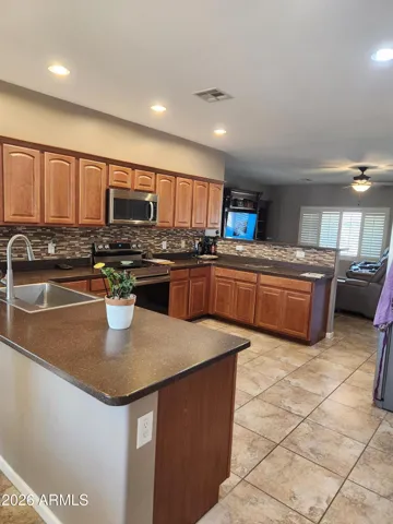 20 Inch tile