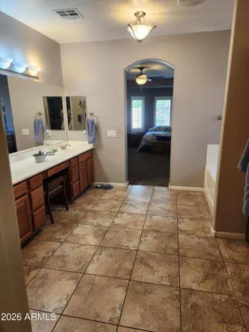 Additional primary bath